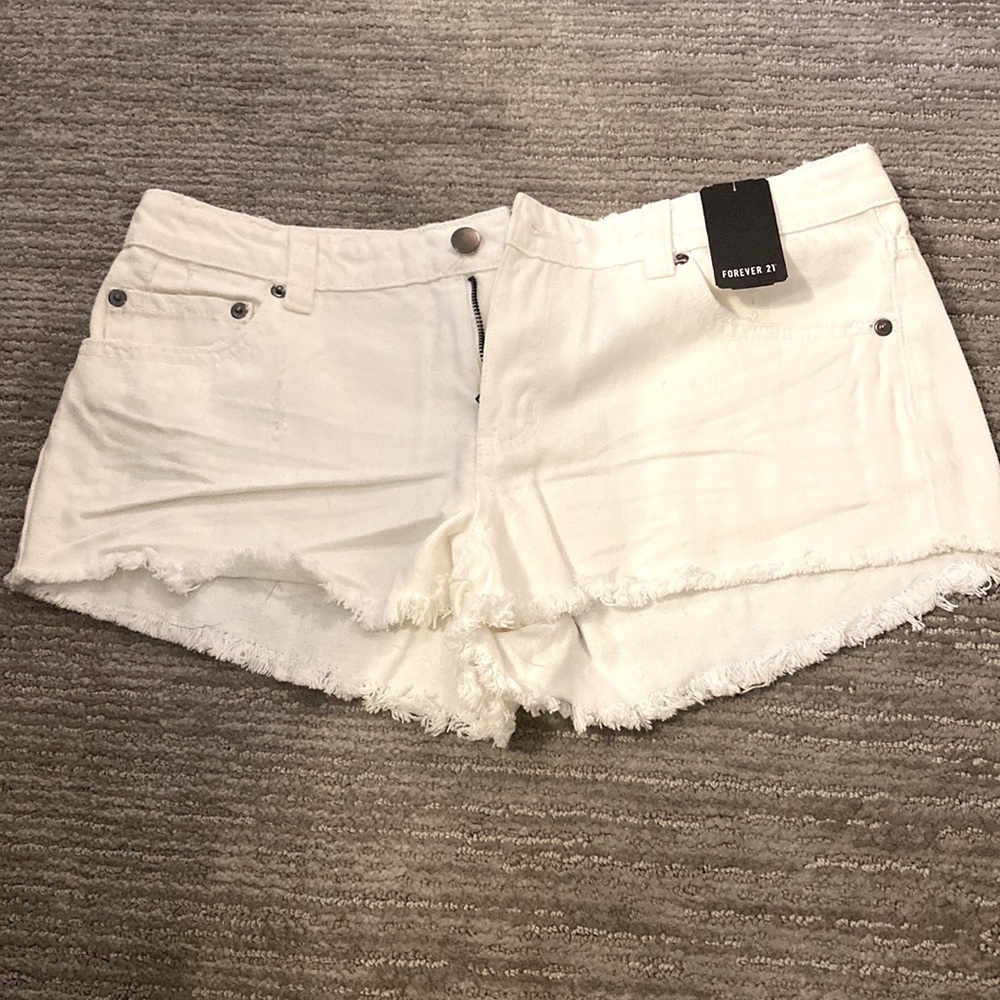 Denim shorts - new - white - distressed size 29